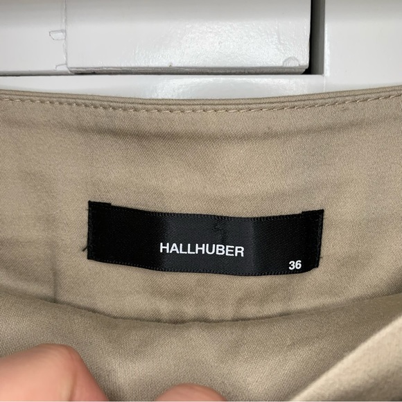 Hallhuber Khaki Pleated Skirt Size Small - Picture 2 of 9